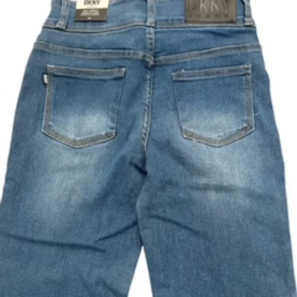 NEW DKNY Girls Jeans size 14 stretch denim reg rise‎ fitted style NWT